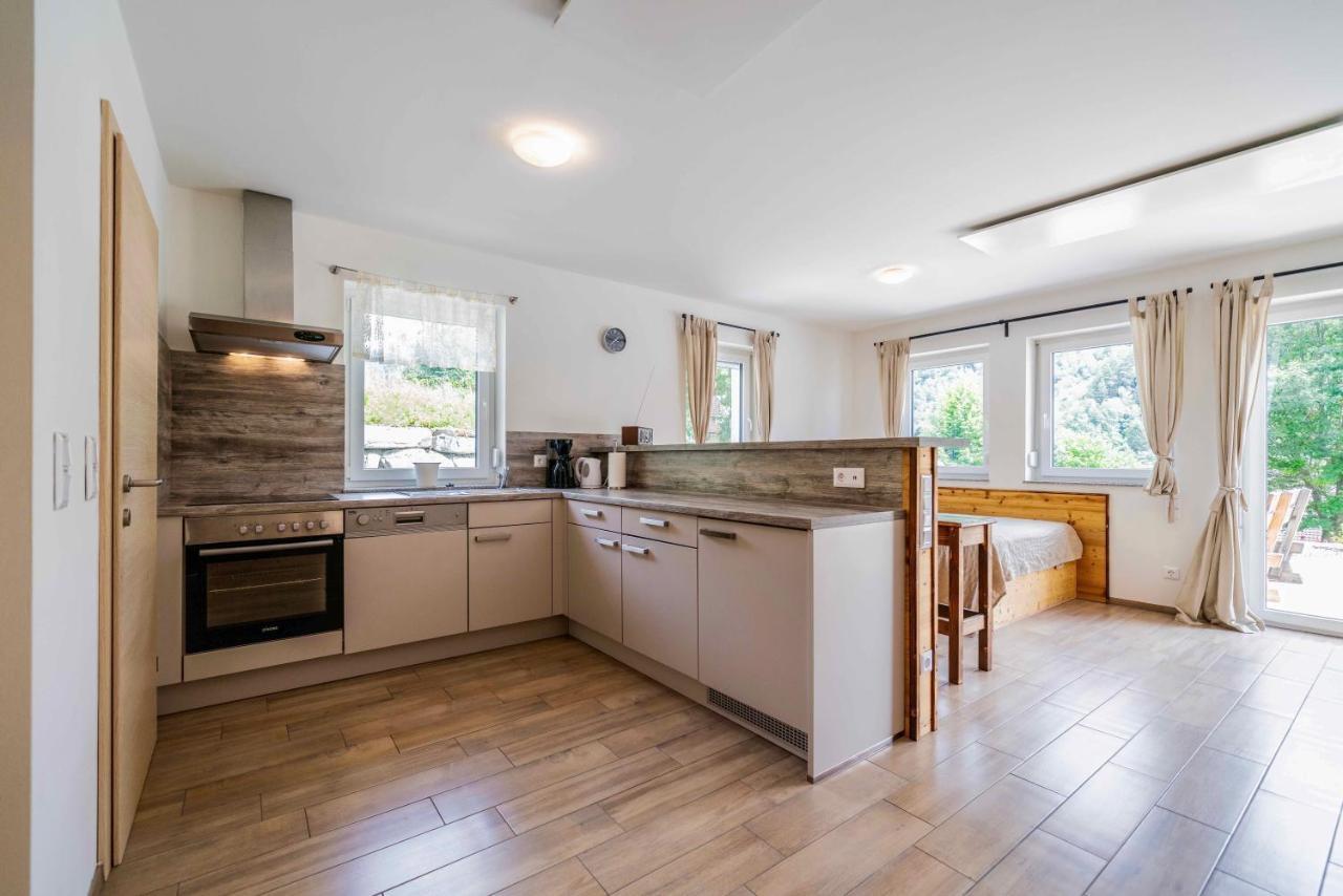 1Schoenes Ferienhaus Im Sonnigen Kaernten Döbriach Екстериор снимка