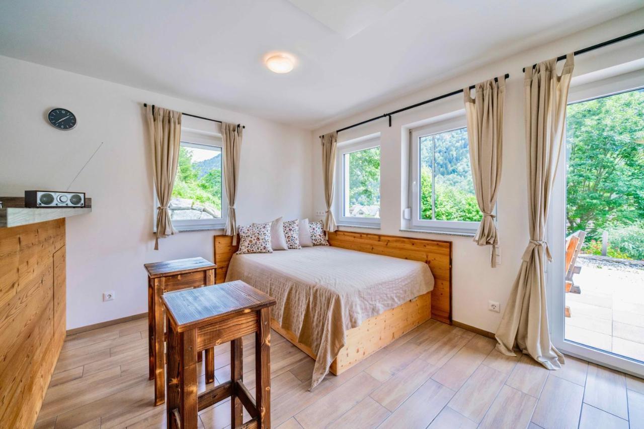 1Schoenes Ferienhaus Im Sonnigen Kaernten Döbriach Екстериор снимка